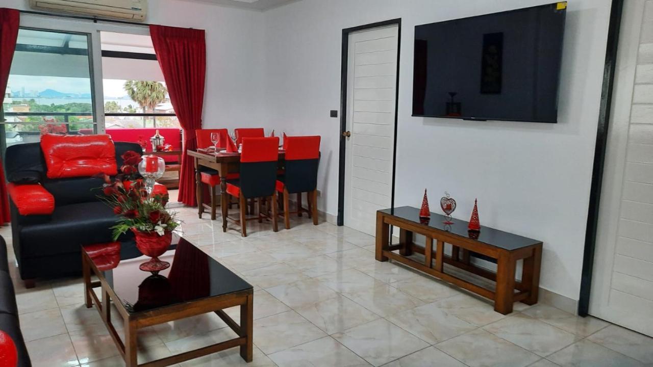 Happy Beach Jomtien Guesthouse Dış mekan fotoğraf