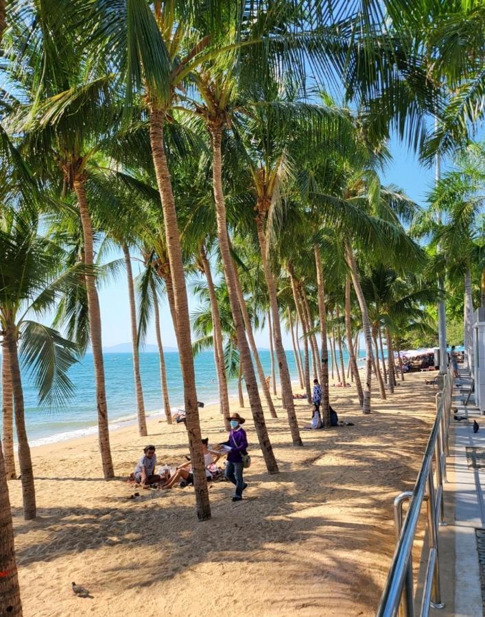 Happy Beach Jomtien Guesthouse Dış mekan fotoğraf